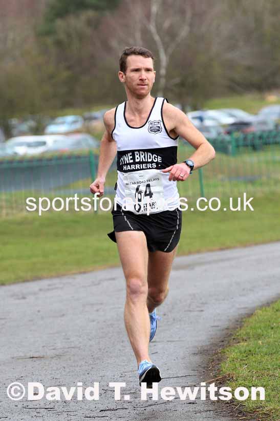 Senior Men and Veterans (Over 40s), 2023 NECAA Royal Signals Relays, Hetton le Hole, County Durham. Photo: David T. Hewitson/Sports for All Pics